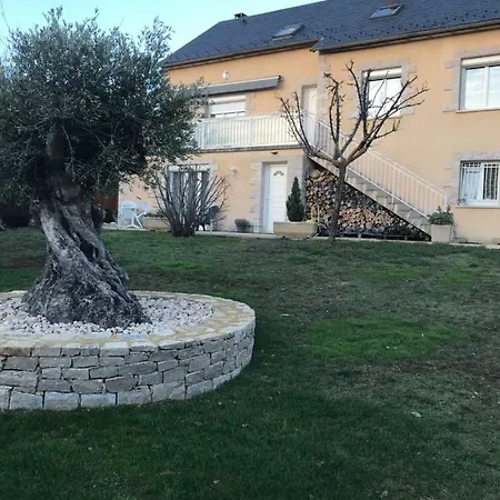 Apartment Au Coeur Du Gevaudan De Plain Pied